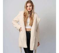 Cappotto Teddy da donna METROFIVE, cappotto con cappuccio di media lunghezza e morbida texture Sherpa. Un capo essenziale per l'inverno. Concedetevi un lusso accogliente con il cappotto Teddy da donna