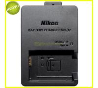 Caricabatterie Nikon MH-32 originale per batterie EN-EL25. Nuovo.