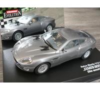 Carrera Evolution 25467 Aston Martin Vanquish James Bond Nuovo