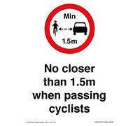 Cartello con scritta "No closer than 1,5 m when passing cyclists" - 75 x 100 mm - A7P