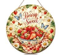 Cartello di benvenuto con fragole per porta d'ingresso, vintage rustico farfalla crisantemo estate in legno rosso cartello per porta anteriore esterno stagionale vacanza portico decorazione set di 1