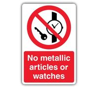 Cartello di sicurezza con scritta "V Safety No Metallic Articles Or Watches - 300 x 450 mm - 2 mm plastica rigida - Segnaletica di divieto - Made in Britain