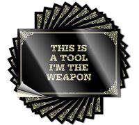 Cartello magnetico per veicoli autoadesivo e per gli amanti dei libri, laminato, con scritta "This is a tool I'm the weapon for planner" per adulti, cartelli con birra per uomo (12 x 18 cm, 2 pezzi)