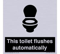 Cartello "S85, con scritta in lingua inglese "This toilet flushes automatically sign", 85 x 85 mm