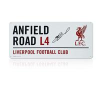 Cartello stradale di Liverpool, firmato da Steven Gerrard