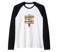 Cartello Vintage con Freccia in Legno con pagliacci e Jolly Maglia con Maniche Raglan