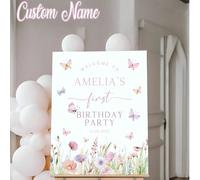 cartellone personalizzato per festa di compleanno a tema farfalla, cartello di benvenuto per il primo compleanno, cartellone di benvenuto con fiori selvatici rosa, decorazione per festa a tema farfall