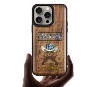 Carveit Custodia Compatibile MagSafe per iPhone 15 Pro Cover, Incisione in Legno e intarsio di cozze per Apple 15 Pro Custodia Magnetico Case (Noce Legno-Teschio Fuorilegge Ricercato)