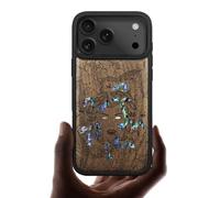 Carveit Custodia Compatibile MagSafe per iPhone 17 Pro Max Cover, Incisione in Legno e intarsio di cozze per Apple iPhone 17 Pro Max Custodia Magnetico (Noce Legno-L'enigma di Medusa)