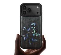 Carveit Custodia Compatibile MagSafe per iPhone 17 Pro Max Cover, Incisione in Legno e intarsio di cozze per Apple iPhone 17 Pro Max Custodia Magnetico (Legno nero-L'enigma di Medusa)
