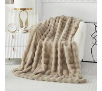 Casa Carina Faux Fur Throw Blanket Fleece Coperta Morbida Super Soft Fluffy Fuzzy Blanket Plush Blanket-Cozy and Thick for Couch Chair Bed 130x160cm Marrone