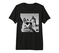 Cat At The Malbork Castle, Polonia Maglietta Premium