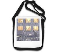Cat people vs the dog people funny Shoulder Bag Bianco