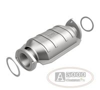 Catalytic Converter - Toyota Land Cruiser - 1996 Rear 4.5