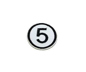 Catch the Patch Numero 5 Toppa Termoadesiva Numeri 4,8 x 4,8 cm per Bambini Adulti con Nome Iniziali Monogramma Personalizzato, Decorazioni Squadra Uniforme Maglia Calcio Jersey