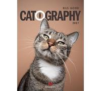 Catography Katzen-Kalender 2027 | Humorvoller Tier-Kalender im Hochformat (33x45 cm) | Haustier-Portraits von Nils Jacobi (@furryfritz)