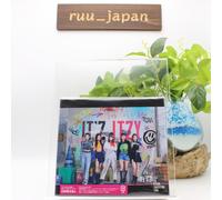 CD ITZY IT'z ITZY First Limited Edition Type A CD Photobook 2 Card Japan