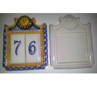 CERAMICHE DI MAIOLICA SIMONETTI, PORTANUMERO CIVICO, DIPINTO A MANO