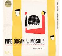 Ceshire Michael - Pipe Organ in the Mosque