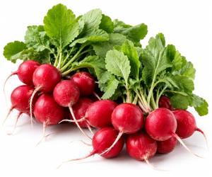 CG94 Ravanelli Rossi Freschi 1 kg Croccanti e Selezionati | Ideali per Insalate, Pinzimonio e Aperitivi, Verdura Fresca, Contorni Gustosi