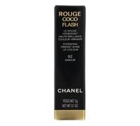 Chanel Rouge Coco Flash Hydrating Vibrant Shine Lip Colour poi riempi. - Intensifica colore e luminosità con strati aggiuntivi secondo desiderio. - Tampona una volta con un fazzoletto per una brillant