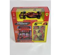 Charles Leclerc #16 Ferrari Pit Pass Diorama Con SF-24 1:43 Bburago 36862L