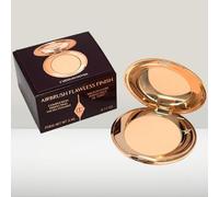 Charlotte Tilbury Bella - Micro polvere originale per aerografo, finitura impeccabile, 2 medie (formato da viaggio), 3,4 g (confezione da 1)