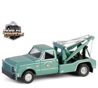 Chevrolet C-30 Dually Wrecker 1967 Holley Speed Shop 1:64 Greenlight 46160A