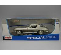 Chevrolet Corvette (1965) - Maisto 1:18 - MA31640SI