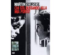 CHI STA BUSSANDO ALLA MIA PORTA? (DS)