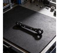 Chiave a cricchetto con interruttore di direzione rapido per serraggio e allentamento efficienti dei dispositivi di fissaggio (10-12 mm)