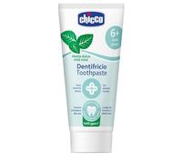 Chicco Dentifricio Bambini alla Menta Dolce, Delicato sui Dentini, Bassa Abrasività, con Fluoro e Xilitolo, Senza Conservanti, Contrasta la Formazione delle Carie e Rimuove la Placca, 50 ml, 6 Anni+
