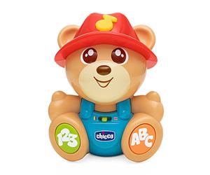 Chicco Teddy l’Amico Orsetto, Orsetto Parlante Interattivo, Gioco Educativo ed Evolutivo Bilingue Italiano/Inglese, Imparare Lingue e Numeri, Curiosità sugli Animali, 2 Modalità di Gioco,6 Mesi-3 Anni