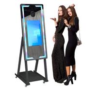 Chiosco per selfie a specchio magico touch screen da 65 pollici, luce RGB Loop Light Selfie Kiosk con Win 10, 8 GB di RAM + 256 GB di spazio di archiviazione per eventi e feste - Esperienza Photobooth