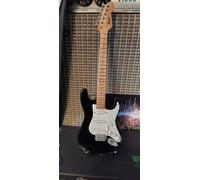 Chitarra Replica In Scala 1:4 Fender Signature Vintage Blackie ~Axe Heaven~