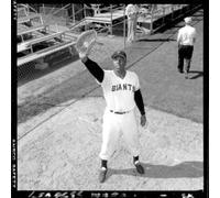 A Giant Among Giants: The Baseball Life of Willie Mccovey