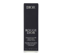 Christian Dior - Dior Rouge Dior Satin Lipstick - Prepara le labbra esfoliandole delicatamente e applicando un leggero strato di balsamo labbra; tampona l’eccesso. - Delinea le labbra con una matita a
