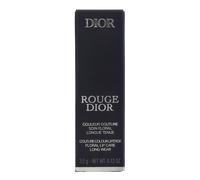 Christian Dior - Dior Rouge Dior Velvet Lipstick tampona il bullet sulle labbra e sfuma con la punta delle dita o con un pennello labbra. - Per intensificare il colore e prolungarne la durata Rossetto