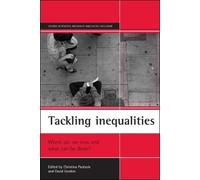Christina Pantazis Tackling inequalities (Tascabile)