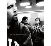 Christopher Capozziello The Distance Between Us (Copertina rigida)