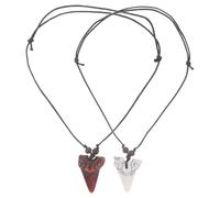 Ciieeo Collana da Uomo Ciondolo Dente di Squalo in Resina, Set 2 Pezzi Bianco e Marrone, Collane Regolabili Leggere e Resistenti per Stile Casual e Vacanze al Mare