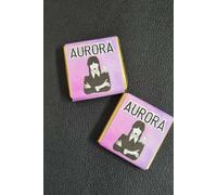 cioccolatino personalizzato con nome e numero per festa a tema Mercoledì Addams