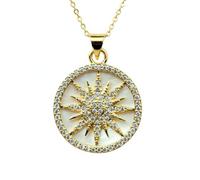Ciondolo a forma di bussola e stella con zirconi cubici, realizzato in ottone placcato oro, 22 mm. Collana con ciondolo di protezione per la navigazione celeste, catena da 45 cm | LK_CHN_0046