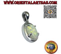 Ciondolo in argento 925‰ con opale arlecchino ovale, bordo liscio largo e griffe