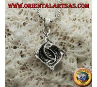 Ciondolo in argento 925 ‰ di due delfini innamorati che giocano