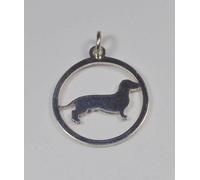 Ciondolo in argento a cerchio piccolo con sagoma Bassotto pelo corto e girocollo