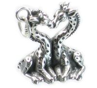 Ciondolo in argento sterling che bacia le giraffe .925 x1 Ciondoli d'amore bacio
