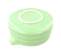 Ciotola tradizionale per matcha, realizzata in Giappone, in terracotta con beccuccio per supportare il corretto flusso di sbattitura e servizio Matcha (verde)
