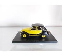 Citroen 2CV 6 Charleston Giallo/Nero del 1982 - 1/24 Aquellos