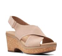 Clarks Giselle Cove, Sandali con Zeppa Donna, Pelle Color Sabbia, 42.5 EU